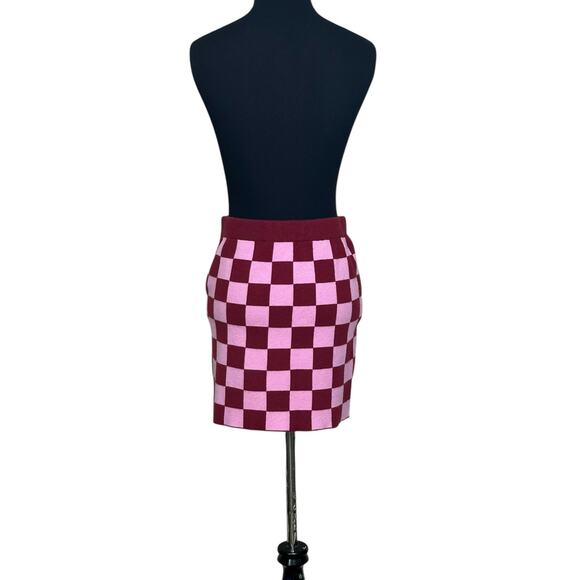 Forever 21 red pink checkers pull on knit mini skirt size M - Picture 2 of 14